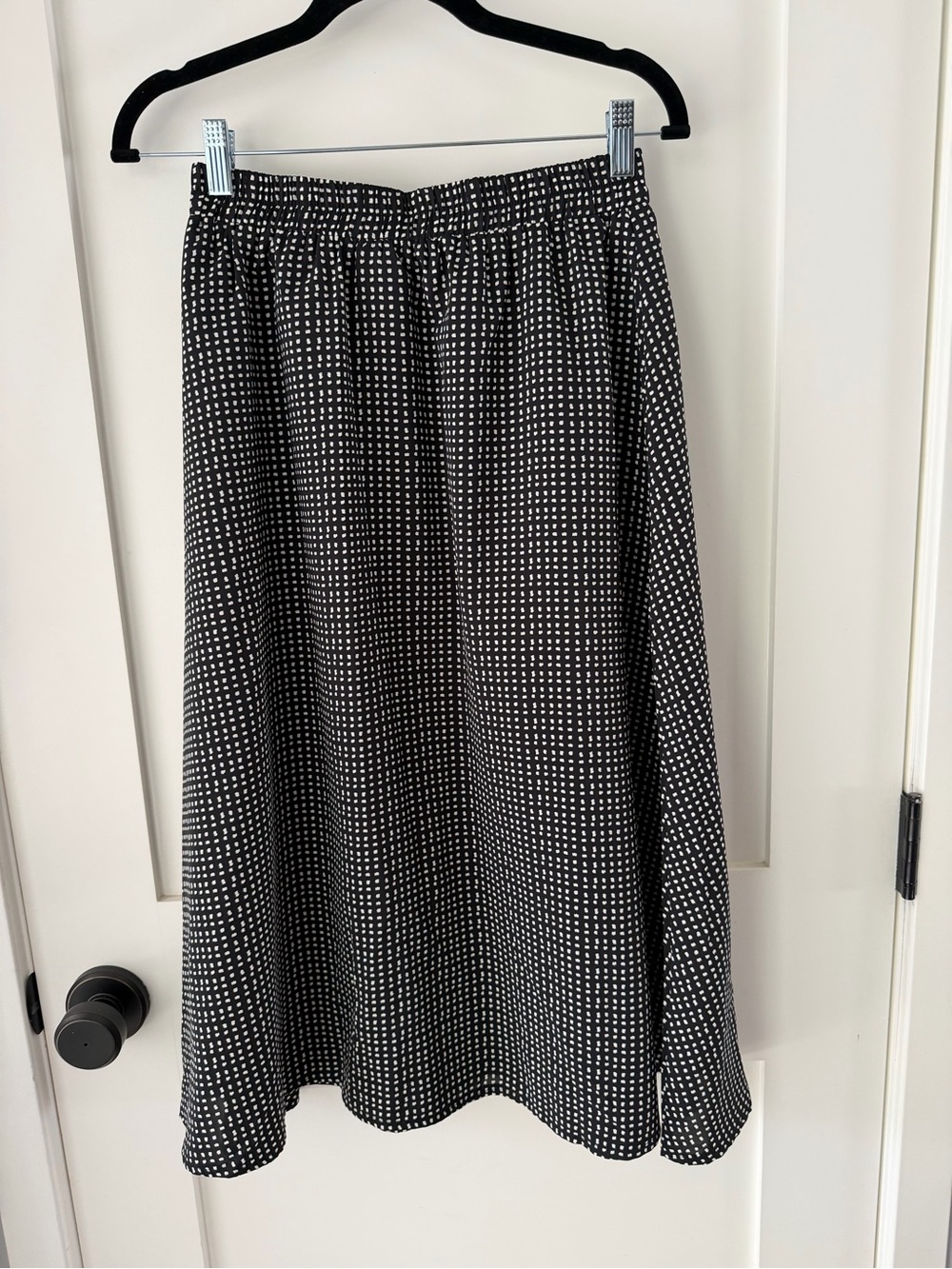 SHEIN Black and White Polka Dot Maxi Skirt Set - Picture 9 of 13